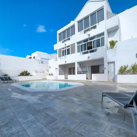 Casa Queen Vetusta -pool And Tennis Holiday home