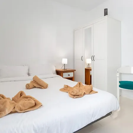Casa Queen Vetusta -pool And Tennis Holiday home *