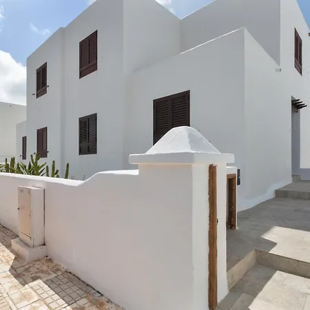 Holiday home Casa Queen Vetusta -pool And Tennis Arrecife (Lanzarote)